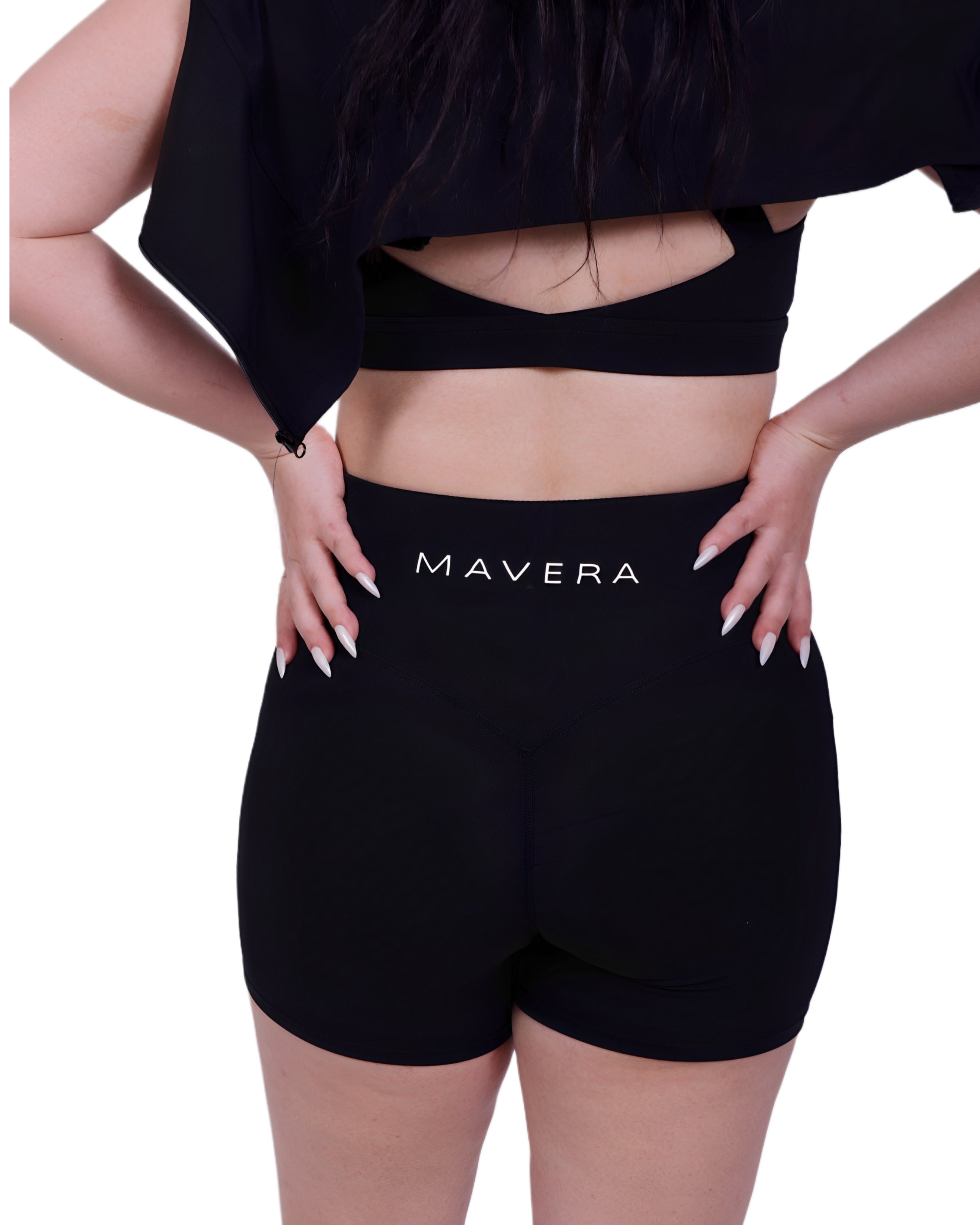 Zip Into Motion™ Shorts Black – Bewegungsfreiheit & Komfort