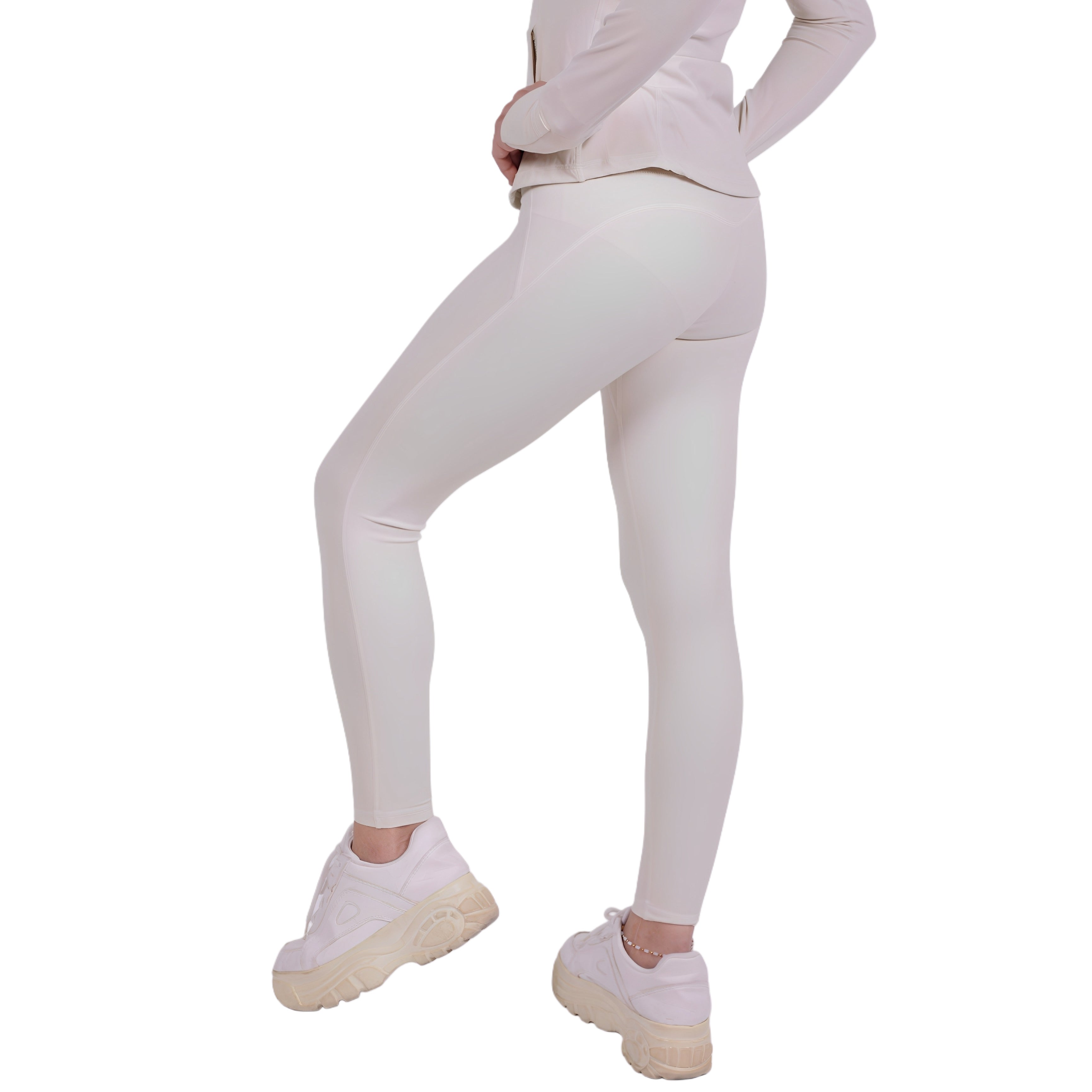 Sharp Fit™ Leggings Ivory – Figurbetont & Flexibel
