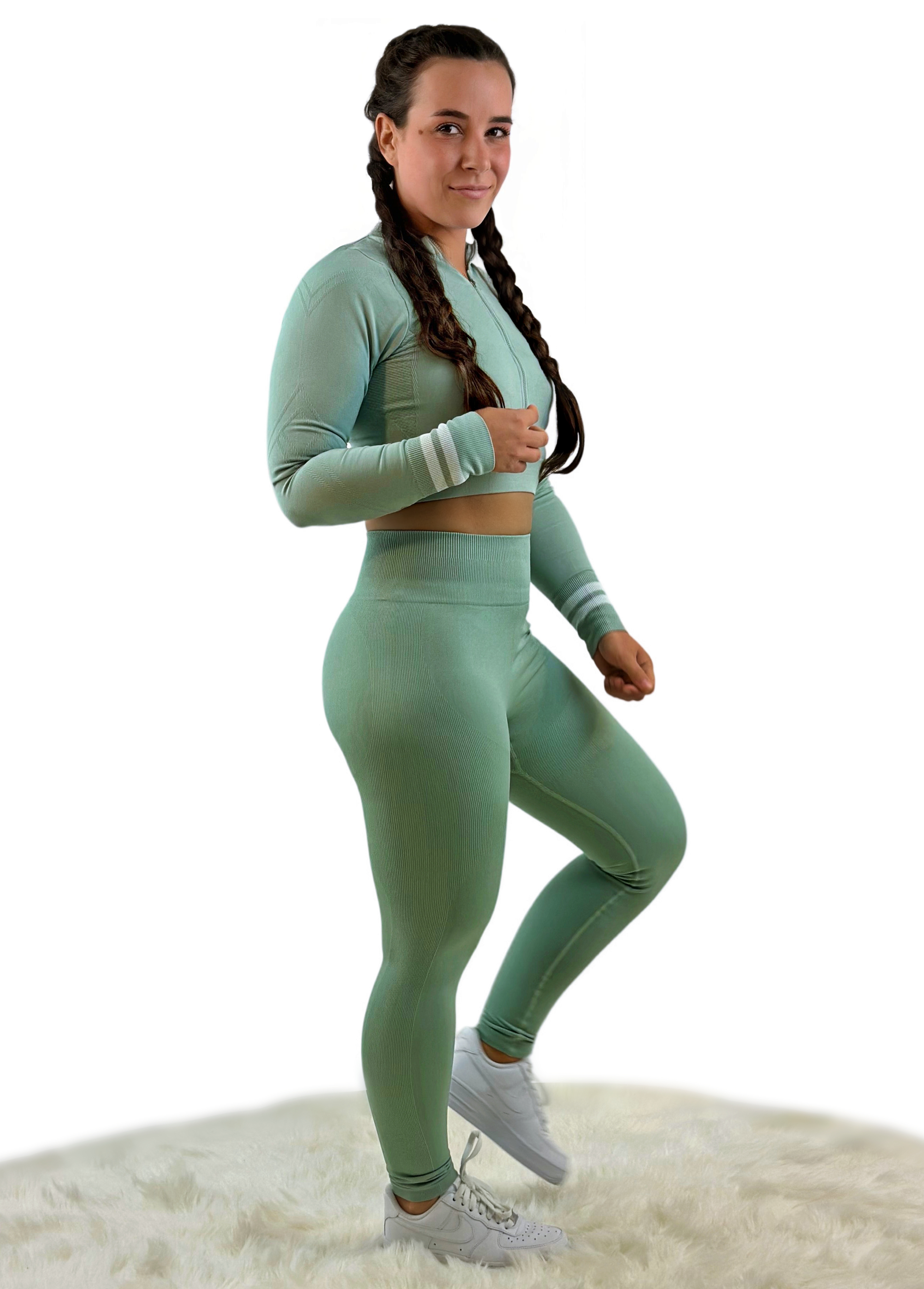 Smash Crop Top - Light Green - Elegante Energie