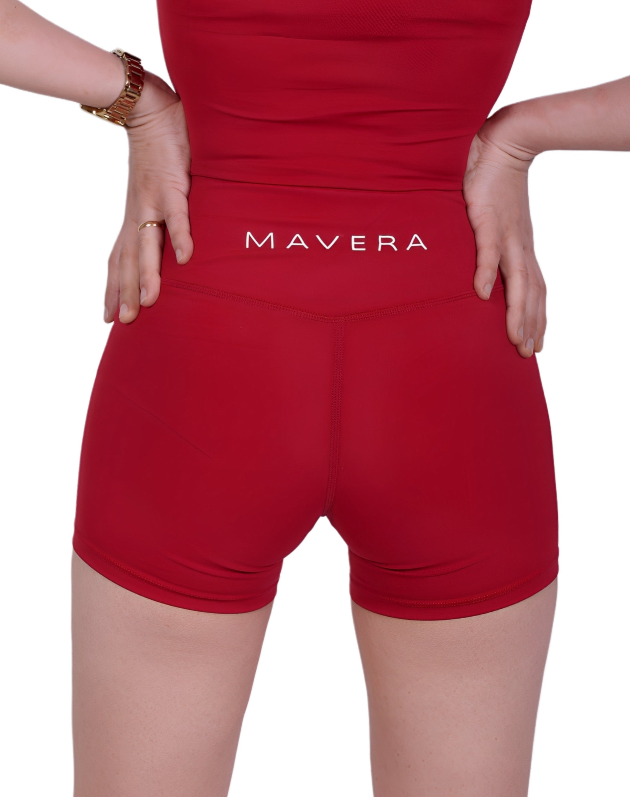 Second Skin™ Shorts Red – Bewegungsfreiheit & Komfort