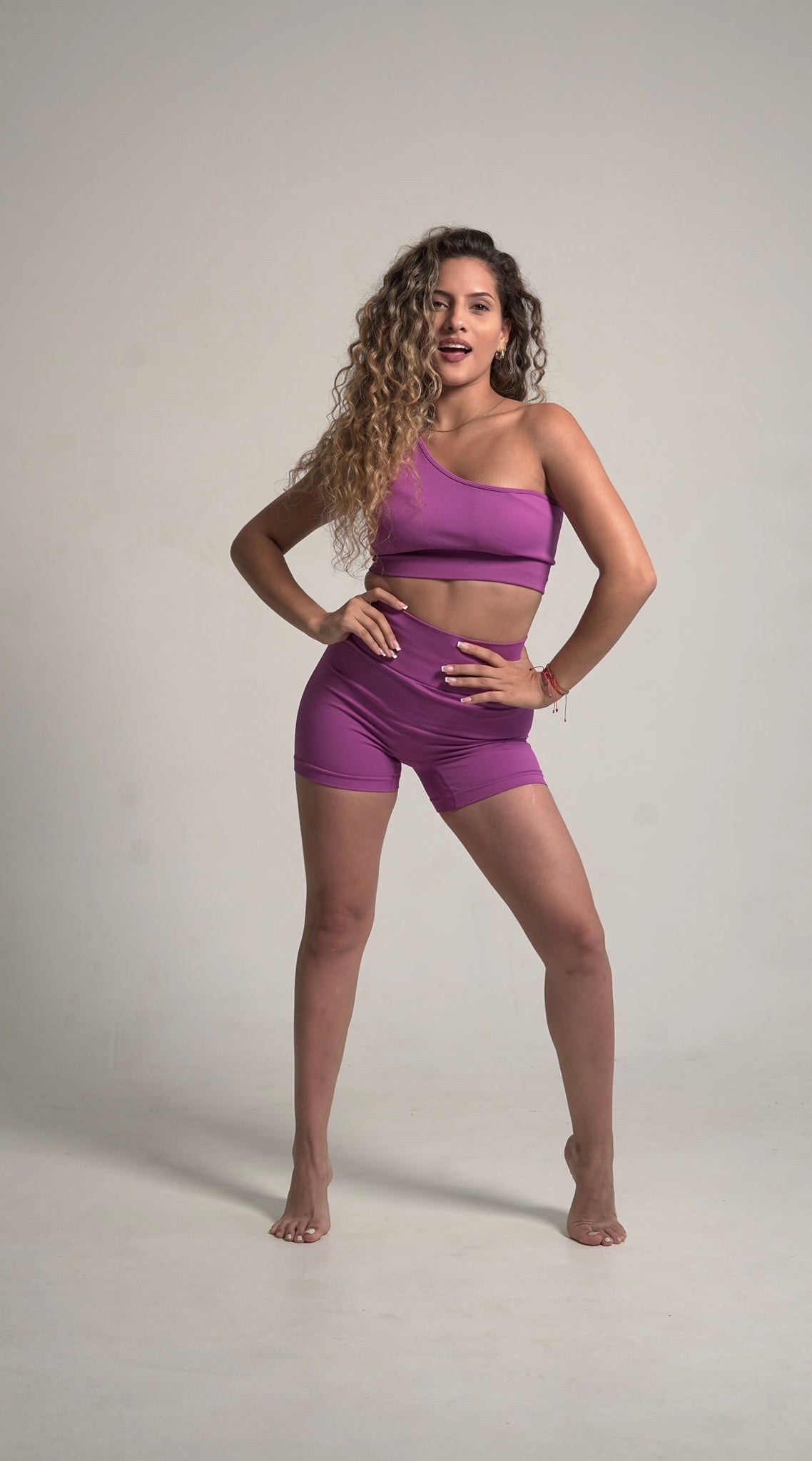 Sweat Up Top – Purple | Seamless, Quick-Dry Activewear for Empowered Movement & Elevated Style