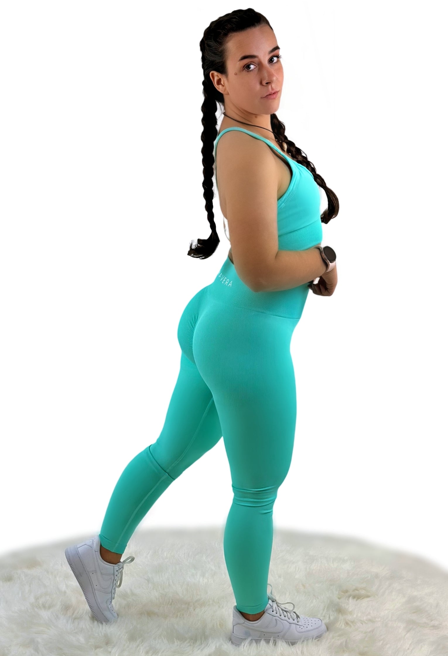 Crushed Tight Legging – Green | Seamless, quick-dry activewear for empowered movement and everyday style