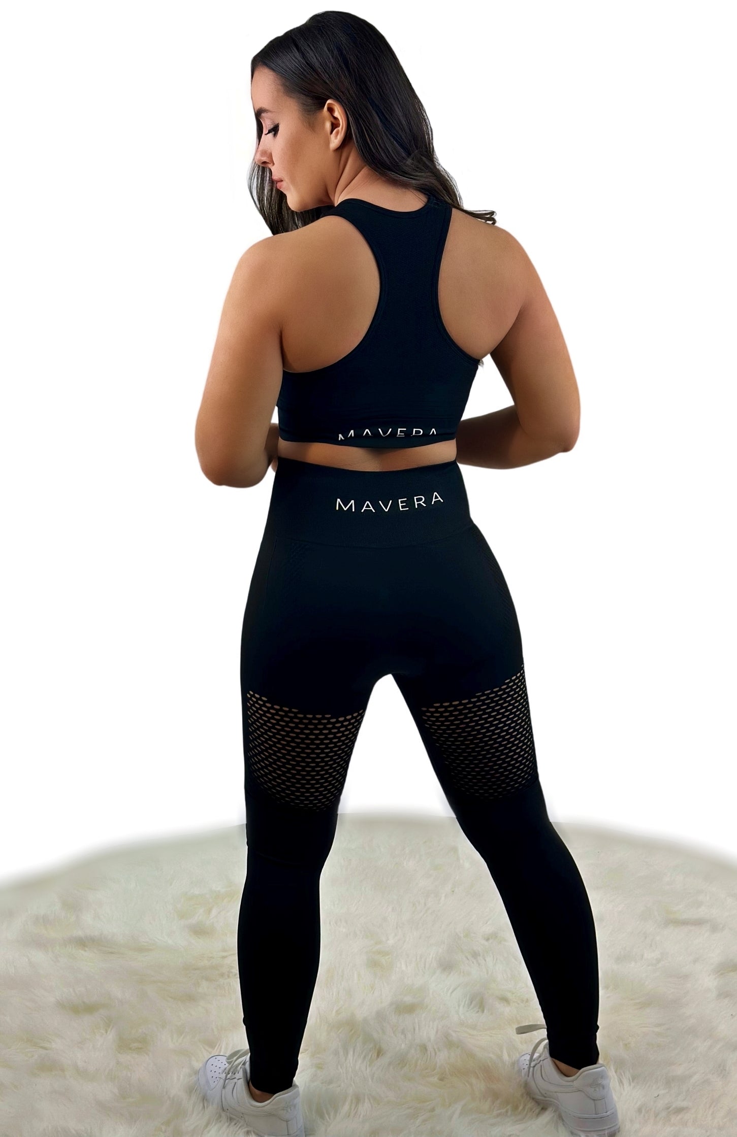 Fanatics Mesh Sport Leggings – Classic Black | Seamless, sculpting leggings with breathable mesh for bold, high-performance style