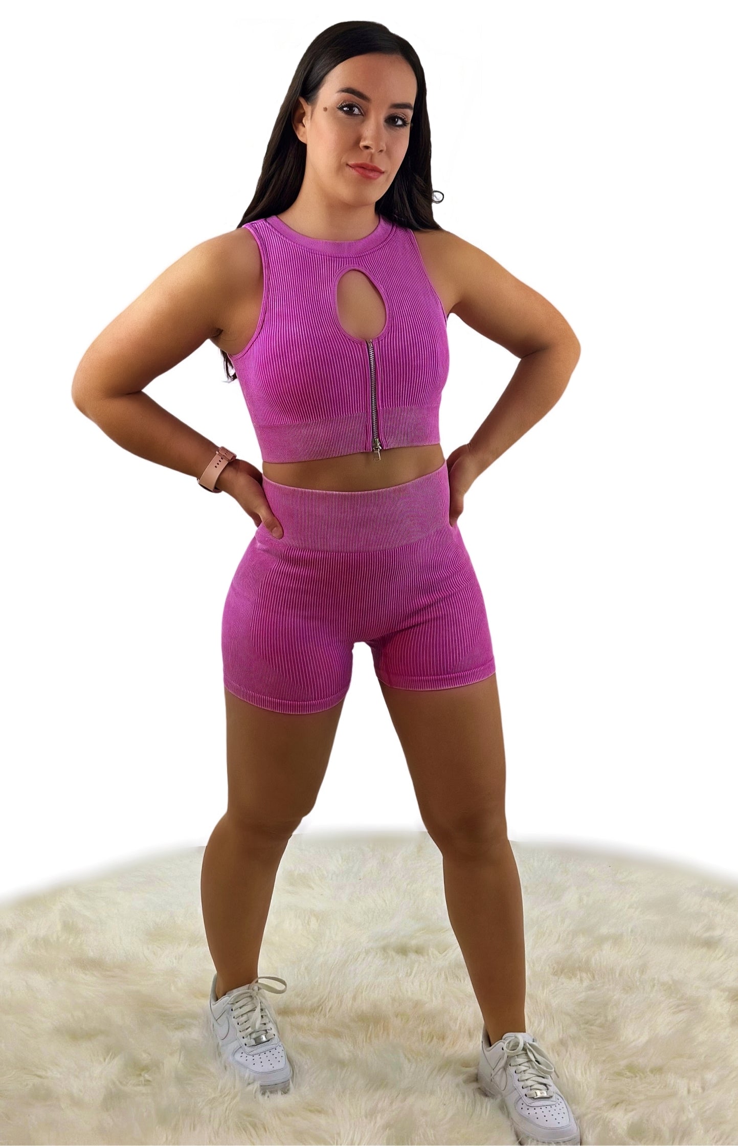 Eminence Solid Slim Shorts - Pink | Seamless, sustainable activewear for women